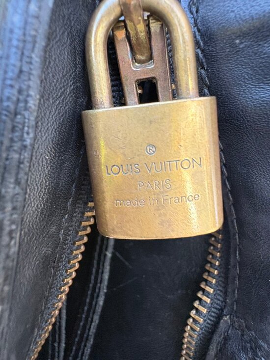 Vintage Louis Vuitton Epi Leather Backpack Bag – Black & Gold Hardware main image 8